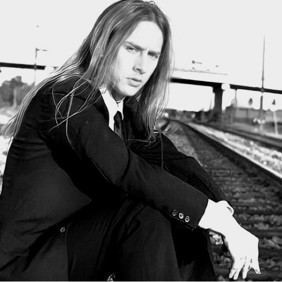 Meet your Posher, N - Picture 2 of 16